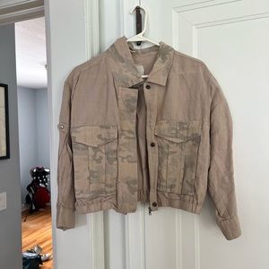 Hei Hei Cropped Camo Jacket - Small